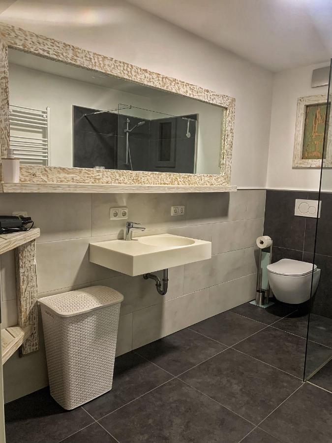 Mg-Quartier Hostel Monchengladbach Ngoại thất bức ảnh